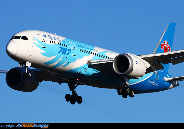 Boeing 787-8 Dreamliner Boeing 787-8 Dreamliner