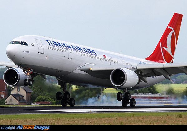 Airbus A330-203 Airbus A330-203