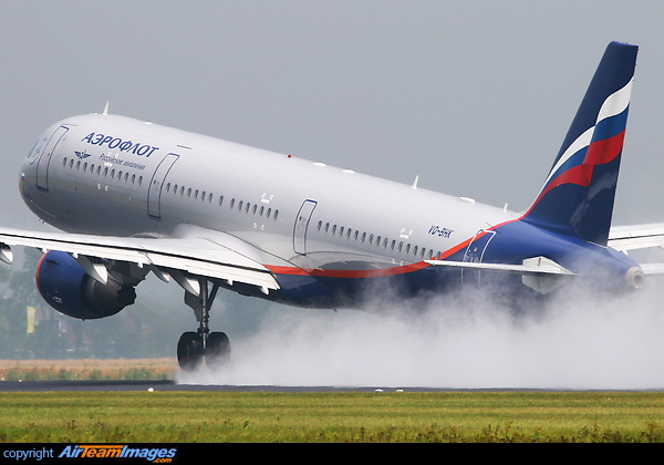 Airbus A321-211 Airbus A321-211