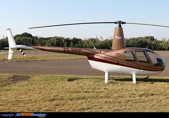 Robinson R-44 Raven II Robinson R-44 Raven II