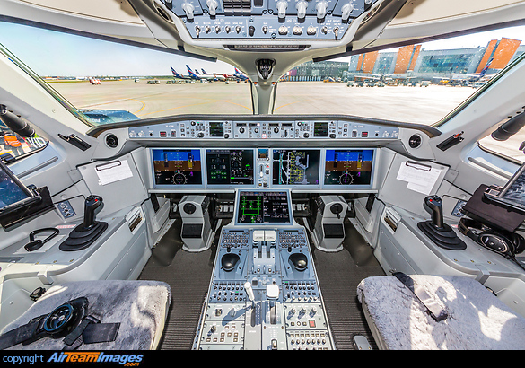 Bombardier CS300 Bombardier CS300