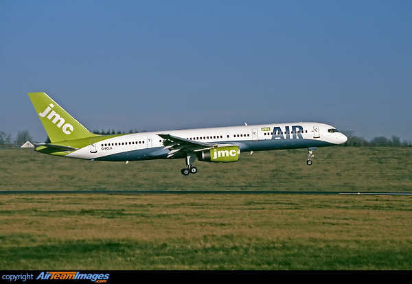 Boeing 757-2Y0 Boeing 757-2Y0