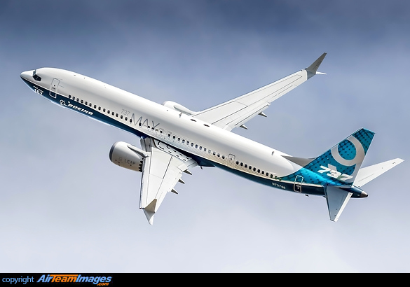 Boeing 737-9 MAX Boeing 737-9 MAX