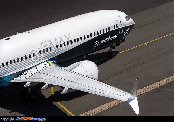 Boeing 737-9 MAX Boeing 737-9 MAX