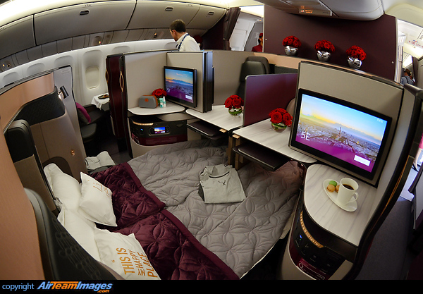 New Business Class Seats for Qatar Airways Boeing 777-3DZ/ER