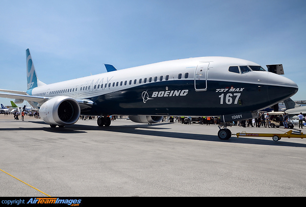 Boeing 737-9 MAX Boeing 737-9 MAX