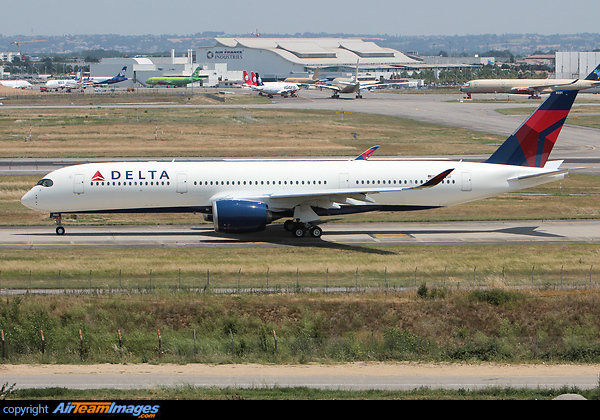 First A350 for Delta Airlines Airbus A350-941