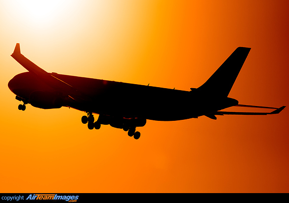 Airbus A330-343 Airbus A330-343