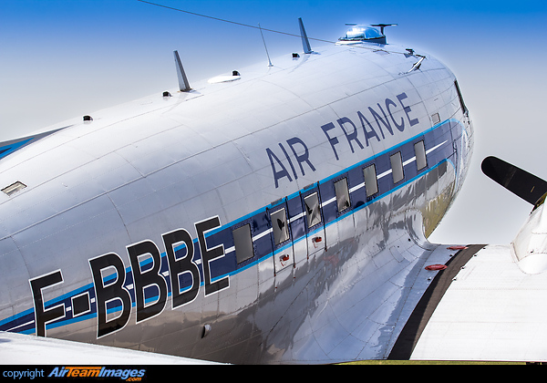 Douglas C-47A Skytrain (DC-3) Douglas C-47A Skytrain (DC-3)
