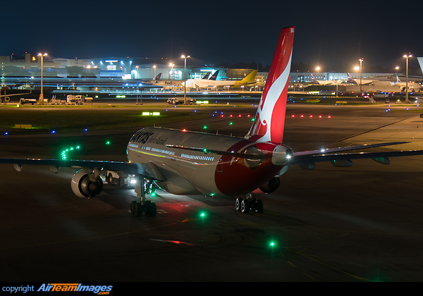 Airbus A330-202 Airbus A330-202