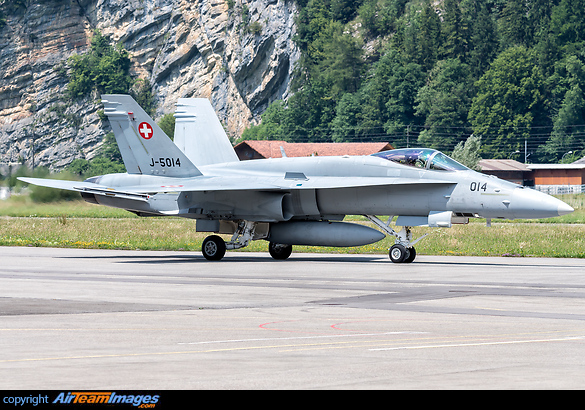 F/A-18C Hornet F/A-18C Hornet