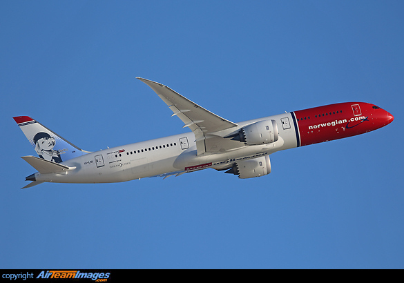 Boeing 787-9 Dreamliner Boeing 787-9 Dreamliner