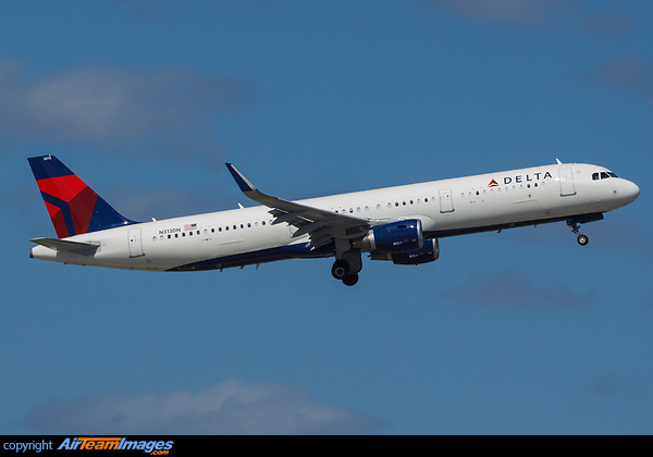Airbus A321-211 Airbus A321-211