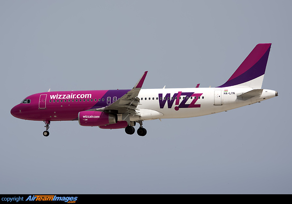 Airbus A320-232 Airbus A320-232