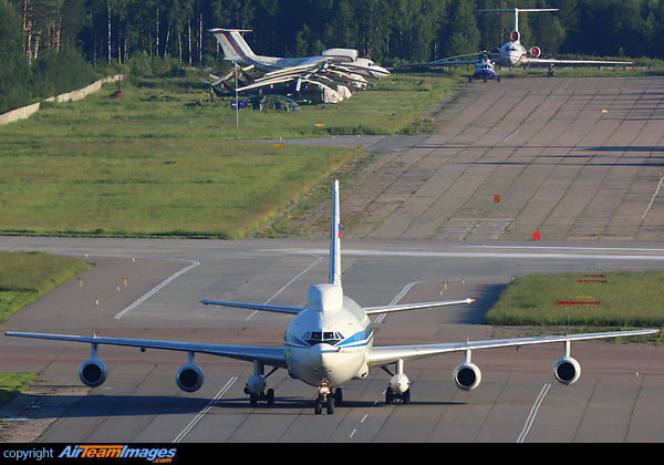 Ilyushin Il-87 Aimak Ilyushin Il-87 Aimak