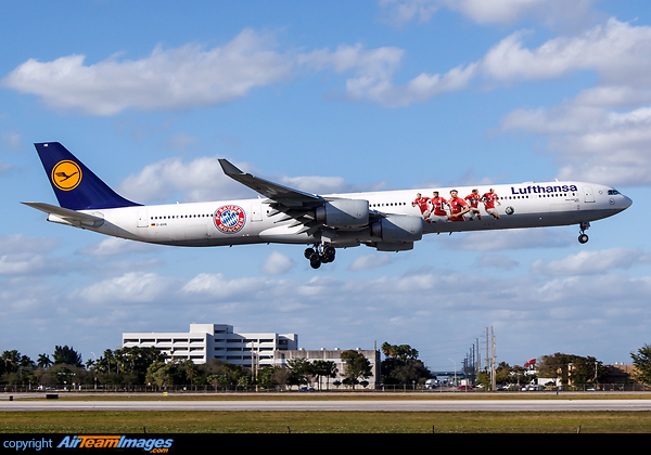 Airbus A340-642 Airbus A340-642