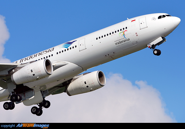 Airbus A330-343 Airbus A330-343