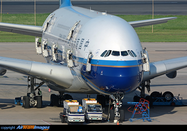 Airbus A380-841 Airbus A380-841
