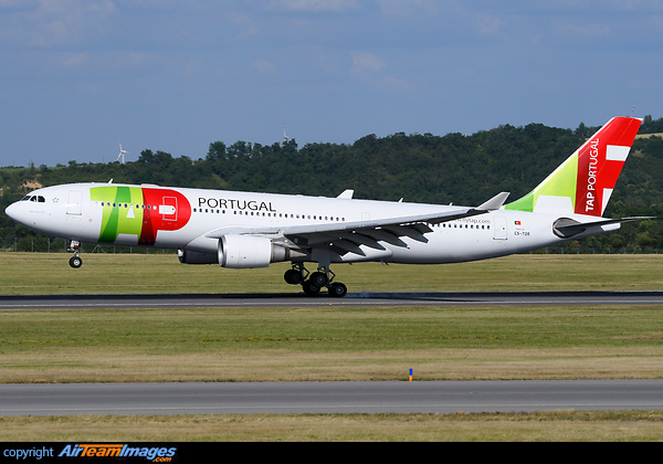 Airbus A330-203 Airbus A330-203