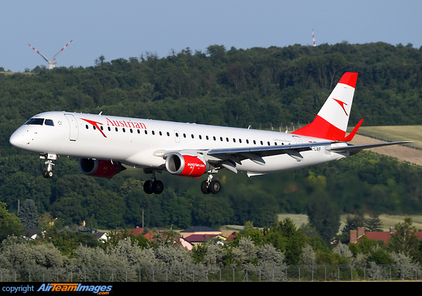 Embraer ERJ-195LR Embraer ERJ-195LR
