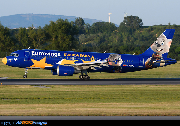 Airbus A320-214 Airbus A320-214
