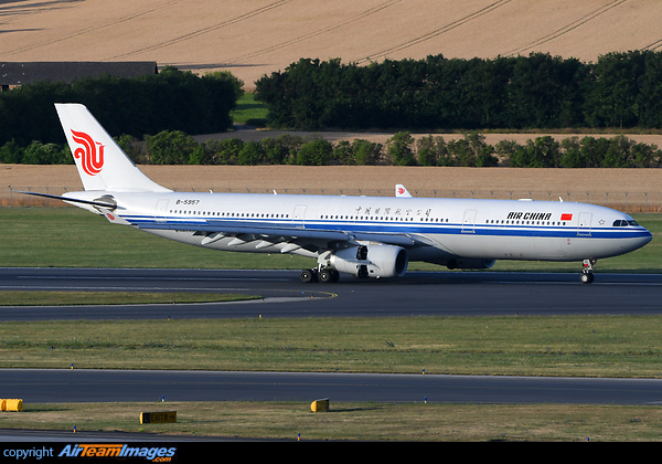 Airbus A330-343 Airbus A330-343