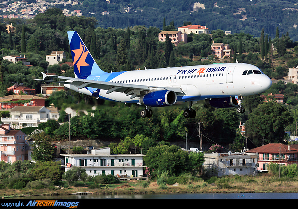 Airbus A320-232 Airbus A320-232
