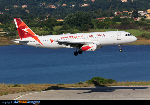 Airbus A320-232 Airbus A320-232