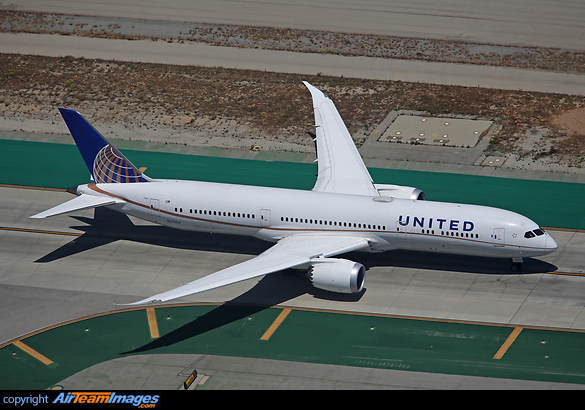 Boeing 787-9 Dreamliner Boeing 787-9 Dreamliner
