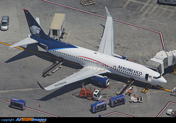 Boeing 737-86J Boeing 737-86J