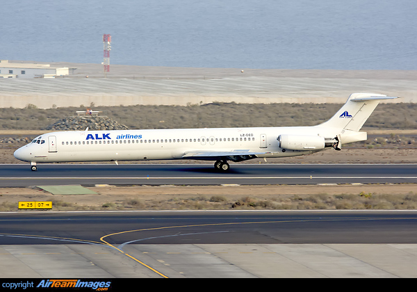 McDonnell Douglas MD-82 McDonnell Douglas MD-82