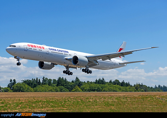 Boeing 777-39P/ER Boeing 777-39P/ER