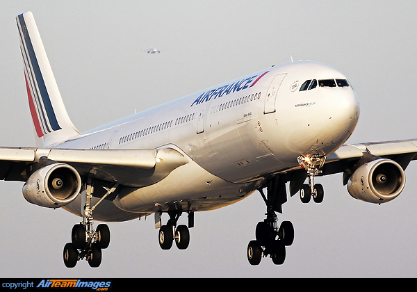 Airbus A340-313X Airbus A340-313X