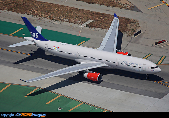 Airbus A330-343 Airbus A330-343