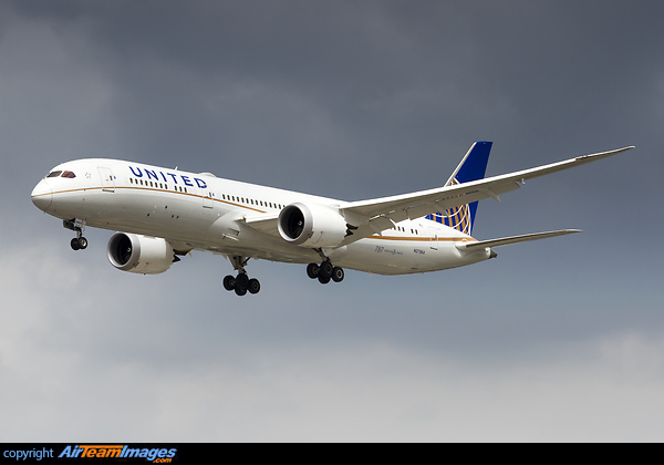 Boeing 787-9 Dreamliner Boeing 787-9 Dreamliner