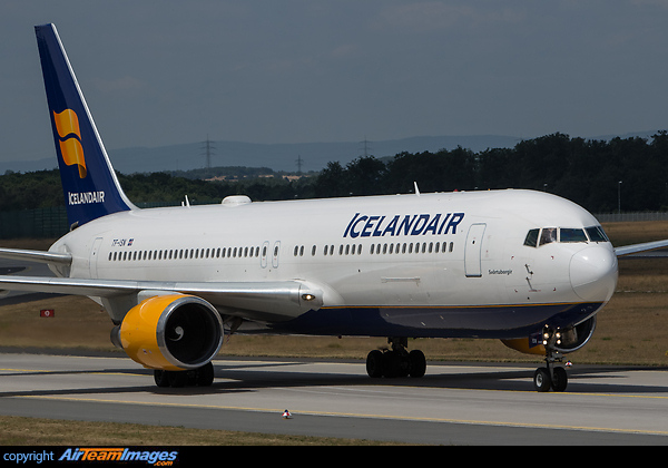 Boeing 767-319/ER Boeing 767-319/ER