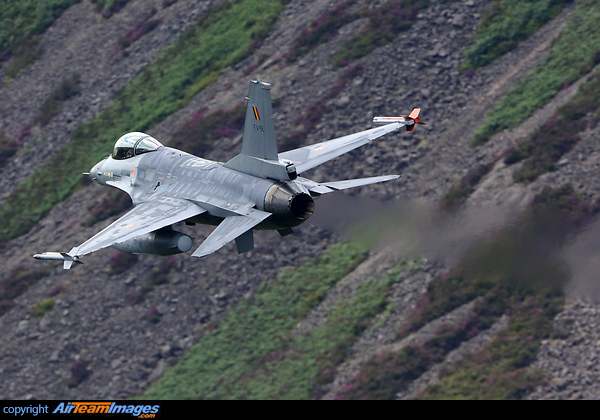 General Dynamics F-16A Falcon General Dynamics F-16A Falcon