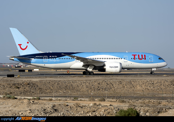 Boeing 787-8 Dreamliner Boeing 787-8 Dreamliner
