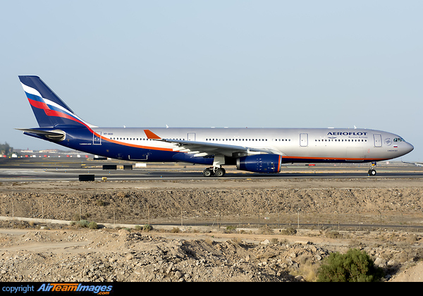 Airbus A330-343 Airbus A330-343
