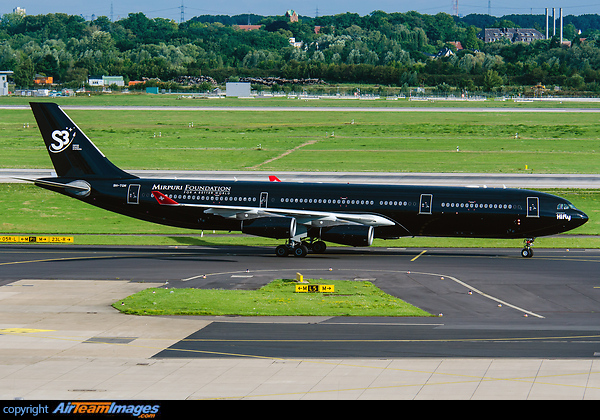Airbus A340-313 Airbus A340-313