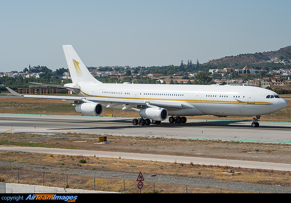 Airbus A340-212 Airbus A340-212