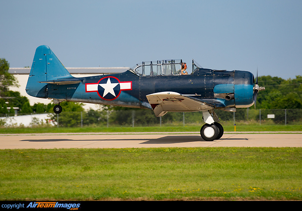 North American AT-6D Texan North American AT-6D Texan
