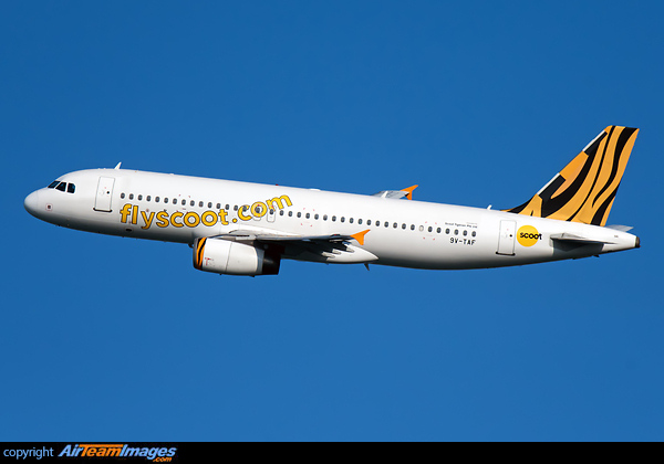Tiger Air has been re-branded into Scoot. Airbus A320-232