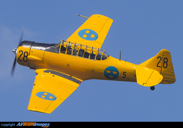 Noorduyn Sk16A (AT-16) Noorduyn Sk16A (AT-16)