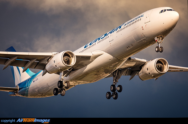 Airbus A330-343X Airbus A330-343X
