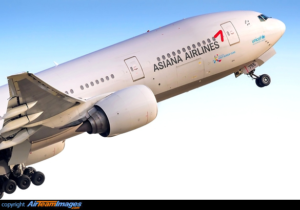 Boeing 777-28E/ER Boeing 777-28E/ER