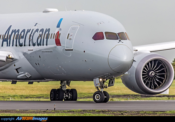 Boeing 787-8 Dreamliner Boeing 787-8 Dreamliner