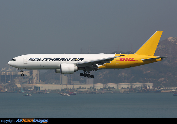 Boeing 777-FZB Boeing 777-FZB