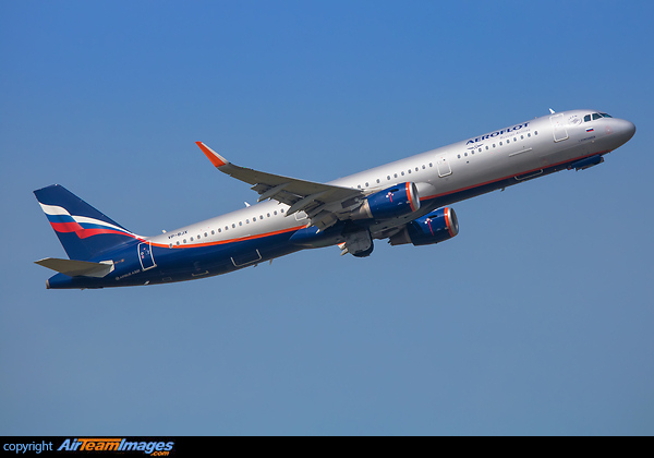 Airbus A321-211 Airbus A321-211