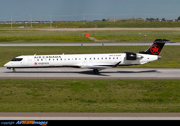 Bombardier CRJ-900LR Bombardier CRJ-900LR